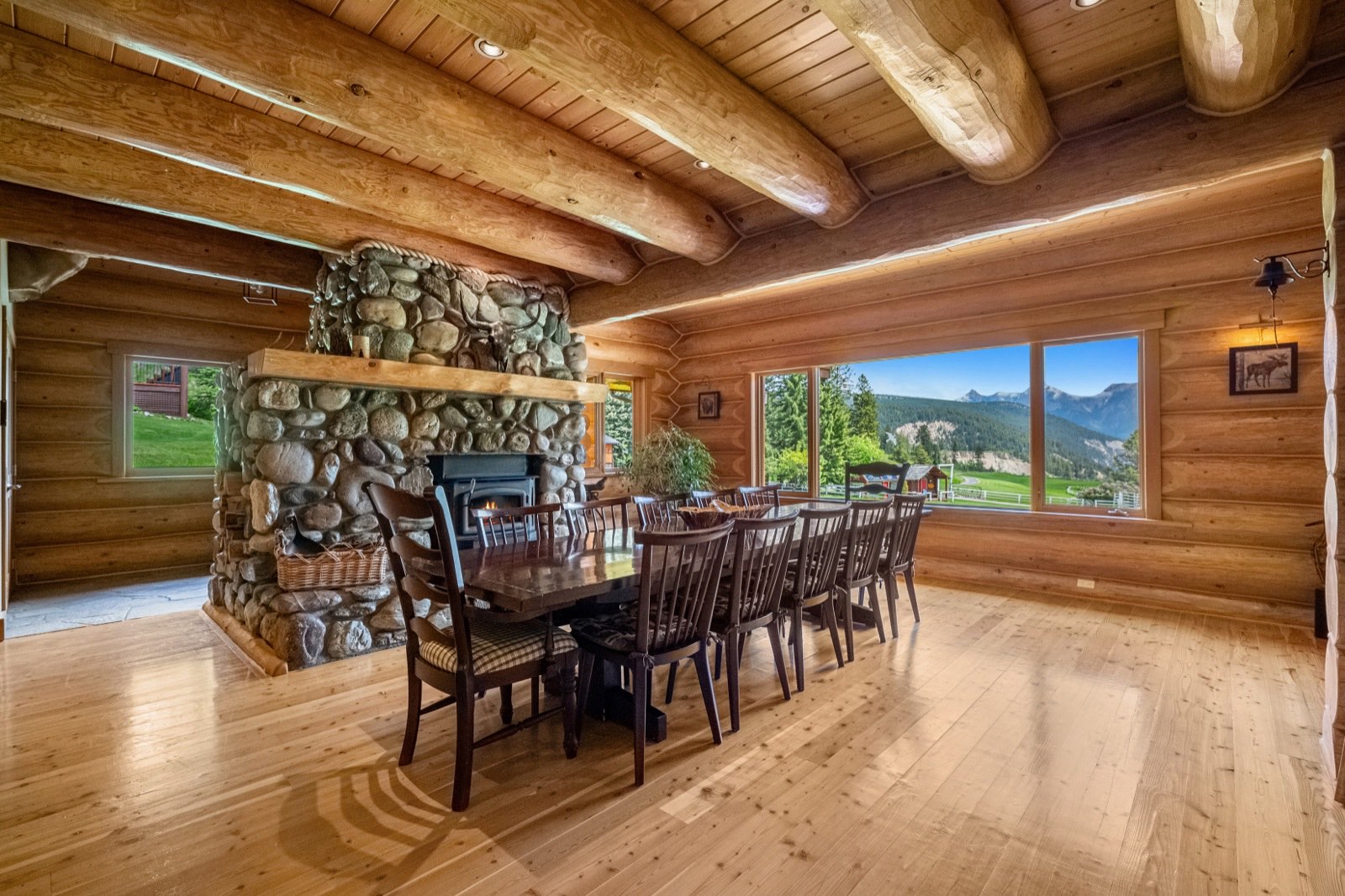 The dining room